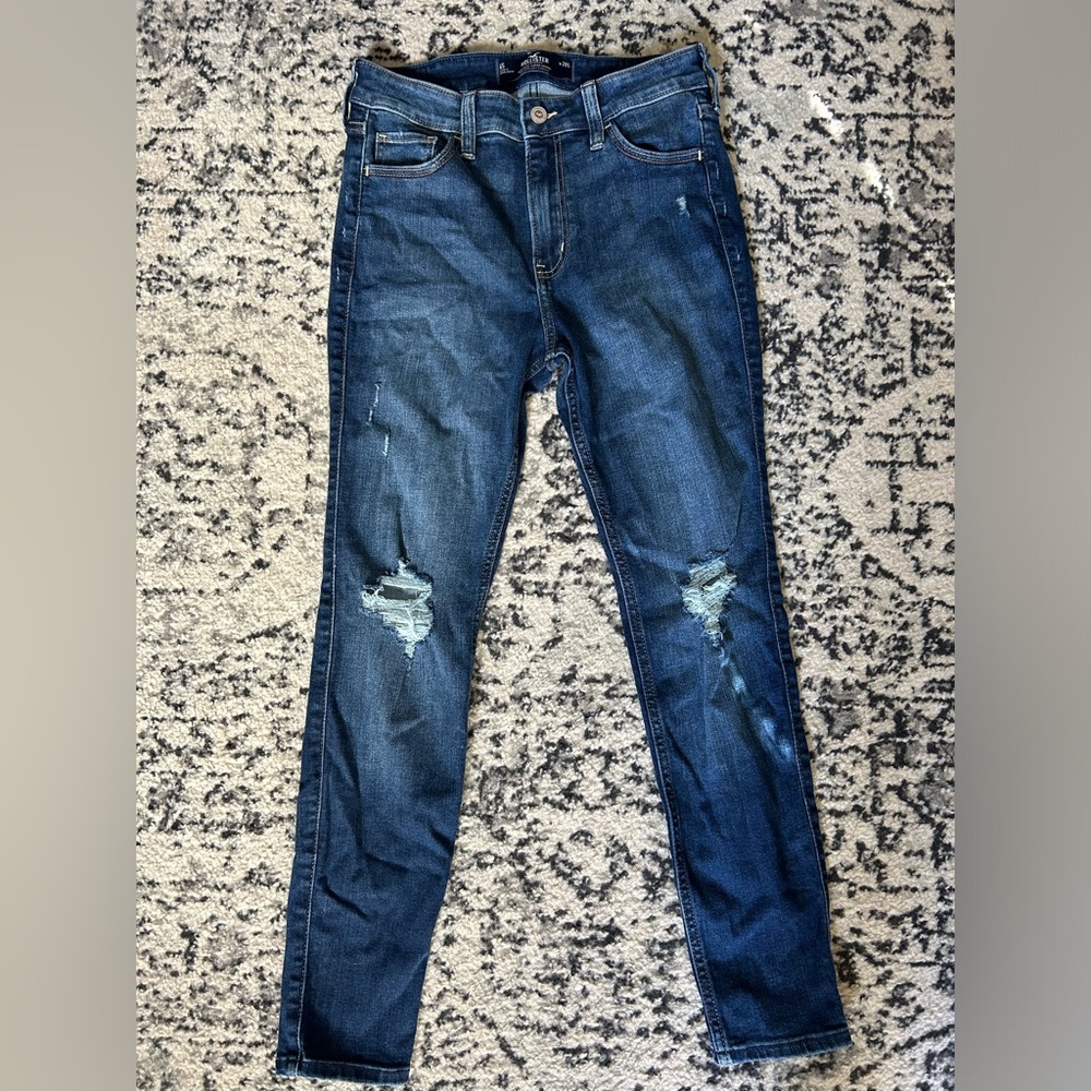 Hollister Skinny Jeans Size 6 short